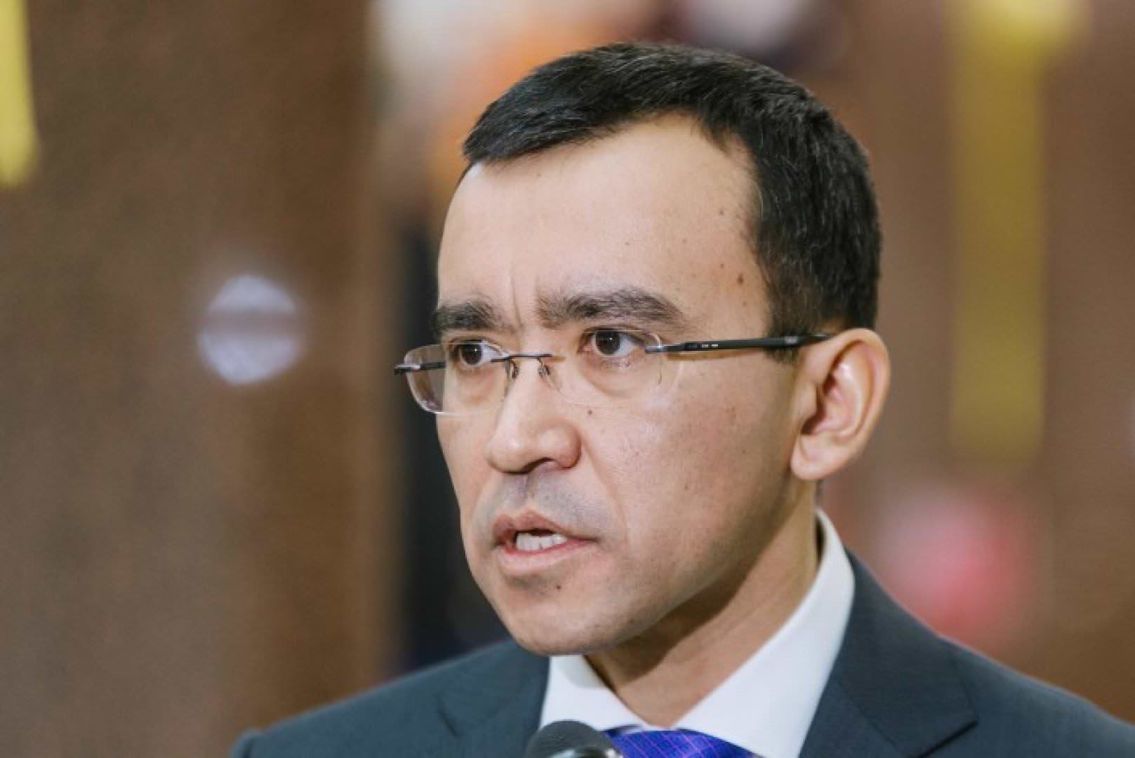 Маулен Ашимбаев
